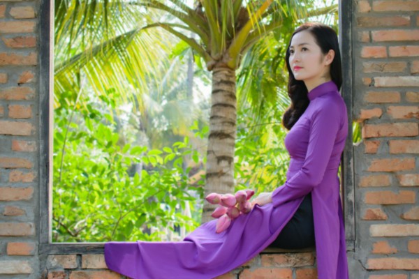 Just then Jiao Yi sounded a voice, Keep my love with you forever.